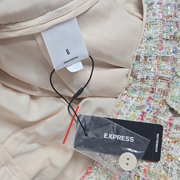 NWT Express Tweed Novelty Short SZ 6 - Picture 3 of 4